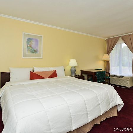 Americas Best Value Inn Bridgewater Buitenkant foto